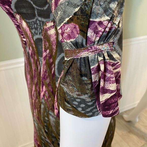 Adrianna Papell Knit Jersey Feather Print Dress - Picture 11 of 13